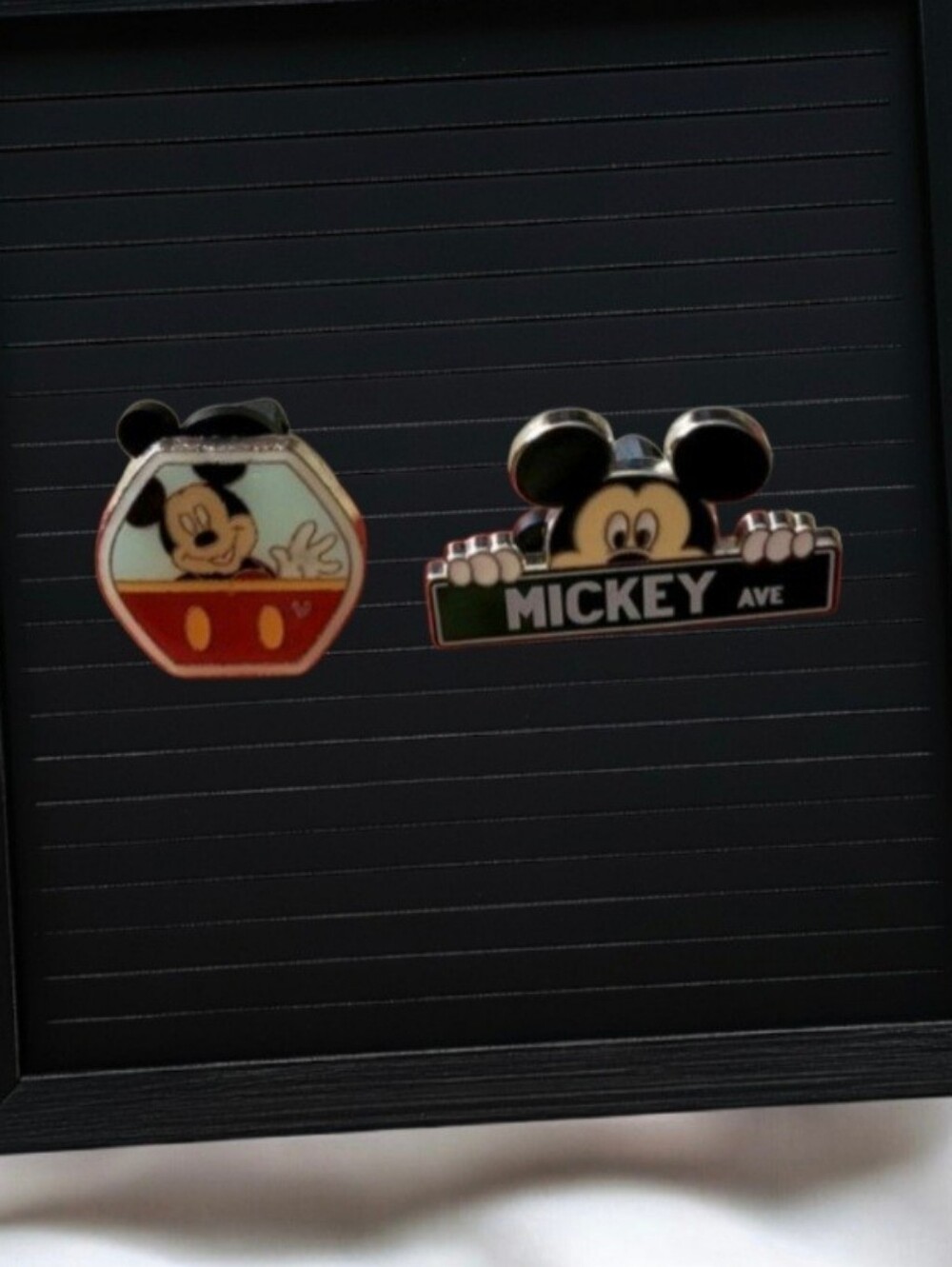 2 Disney Pins Mickey Mouse